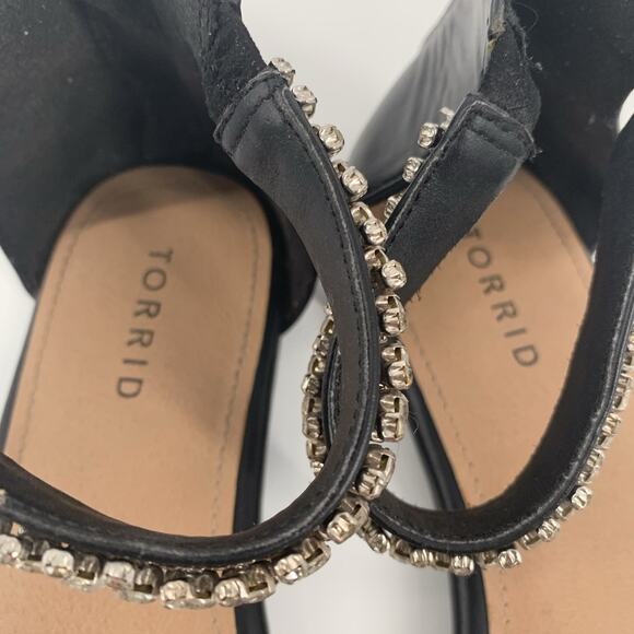 Torrid Rhinestone Ankle Strap Sandals 9.5 W Wide Womens Solid Black Open Toe - Picture 3 of 9